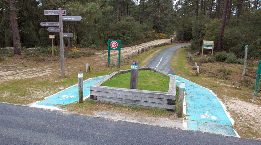 Pistes cyclables pour de belles balades à vélo depuis Hourtin Plage en Gironde